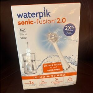 Waterpik Sonic-Fusion 2.0 Flossing Toothbrush